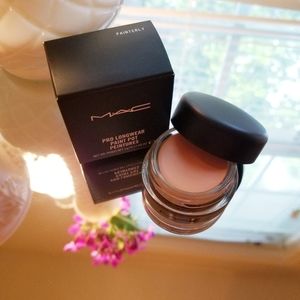 SOLD MAC PROLONG WEAR PAINT POT